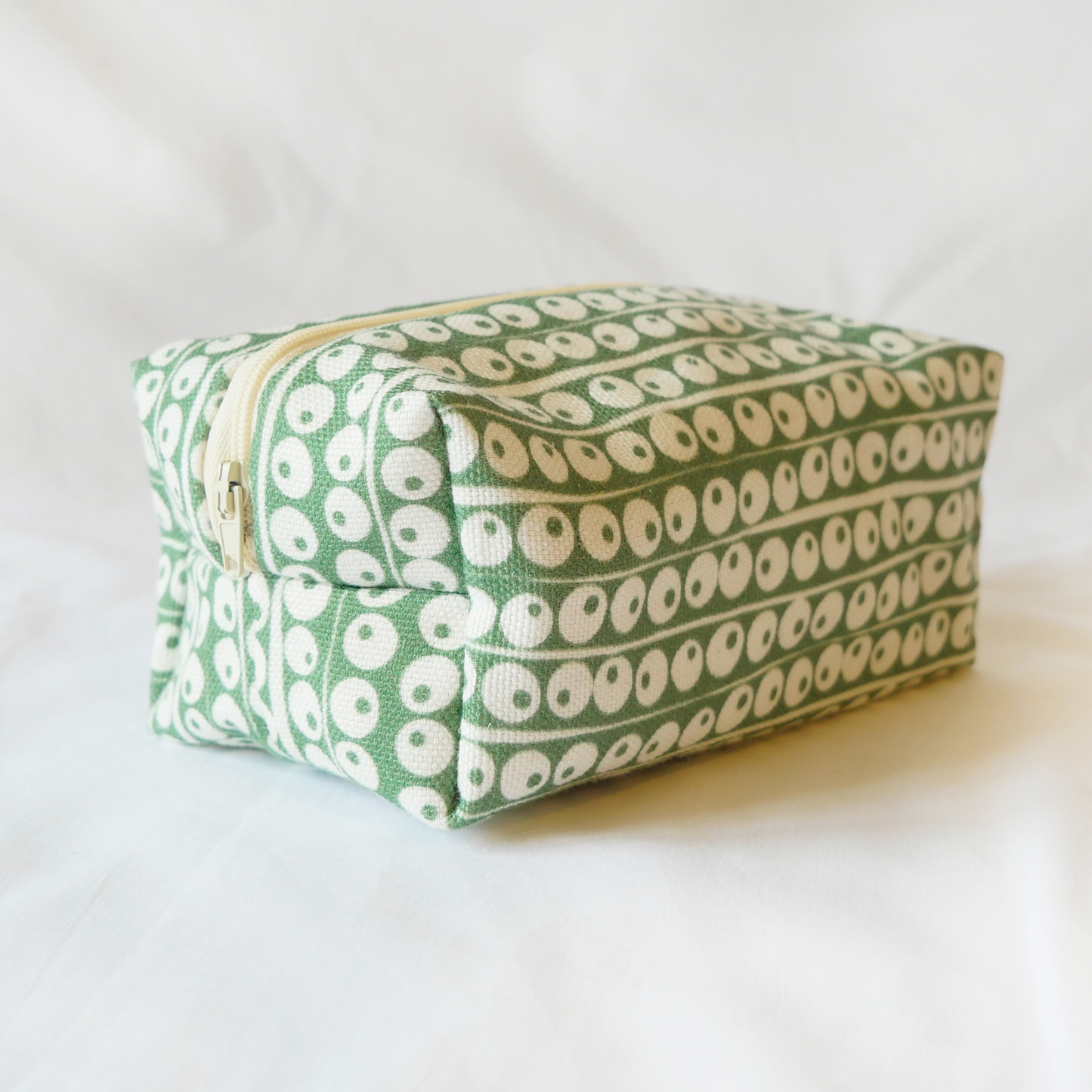 Dorothy Make-Up Bag - Forest Green